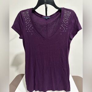 Women Junior GAP V-neck purple T-shirt with Pewter-Tone Studded dress top